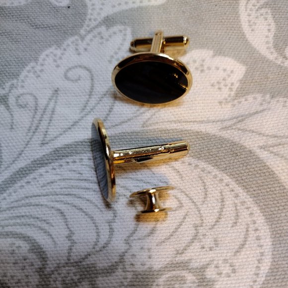 Black Enamel Gold Tone Tuxedo Set - Picture 4 of 4